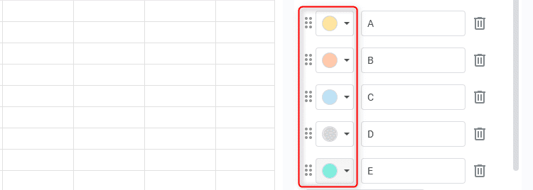 Các chip màu sắc khác nhau được chọn cho mỗi tùy chọn trong xác thực dữ liệu trong Google Sheets.